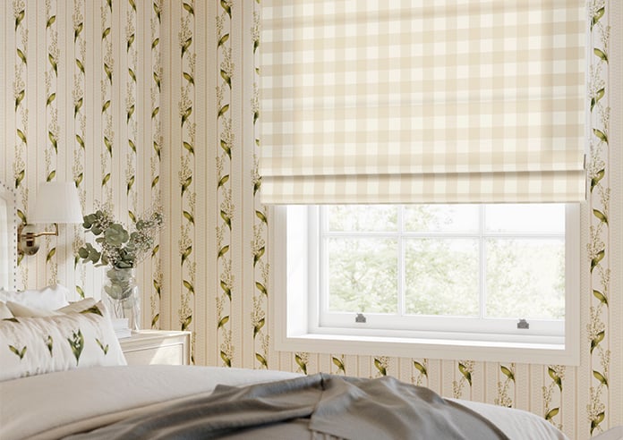 Gingham, Mullacombe - Roman Blind - Image 5